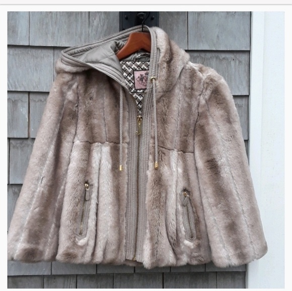 Juicy Couture Jackets & Blazers - Juicy  Couture faux fur coat